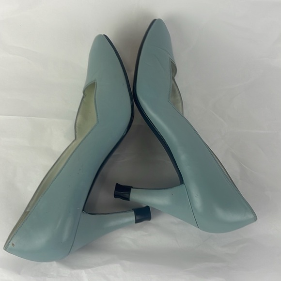 Yvest Sain Lauren Heels - Picture 8 of 11